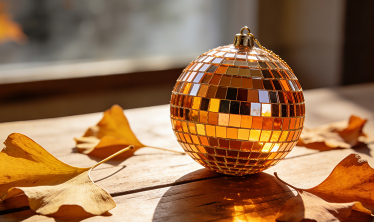 Decor Mirror Ball